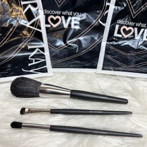 Mary Kay Brushes 3 pcs Bundle